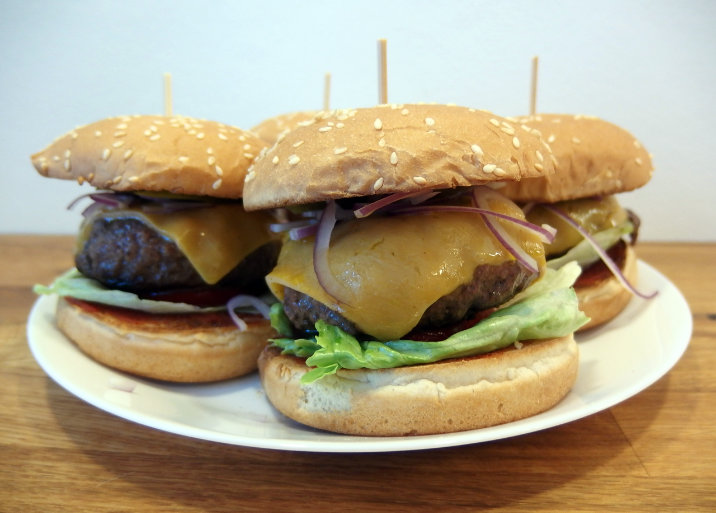 věž domácí hamburger